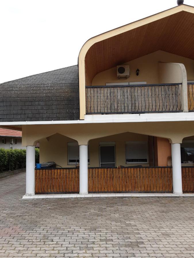 Jozefin Apartman Hévíz Exterior foto